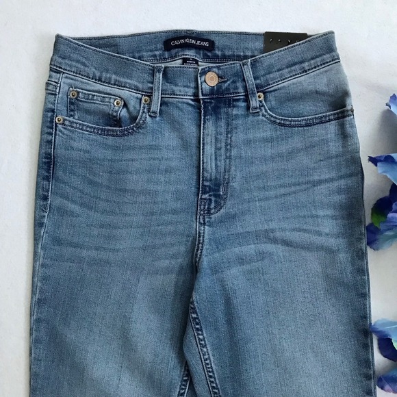 Calvin Klein NWT Mid Rise Skinny Ankle Jeans Women Various - Picture 3 of 8